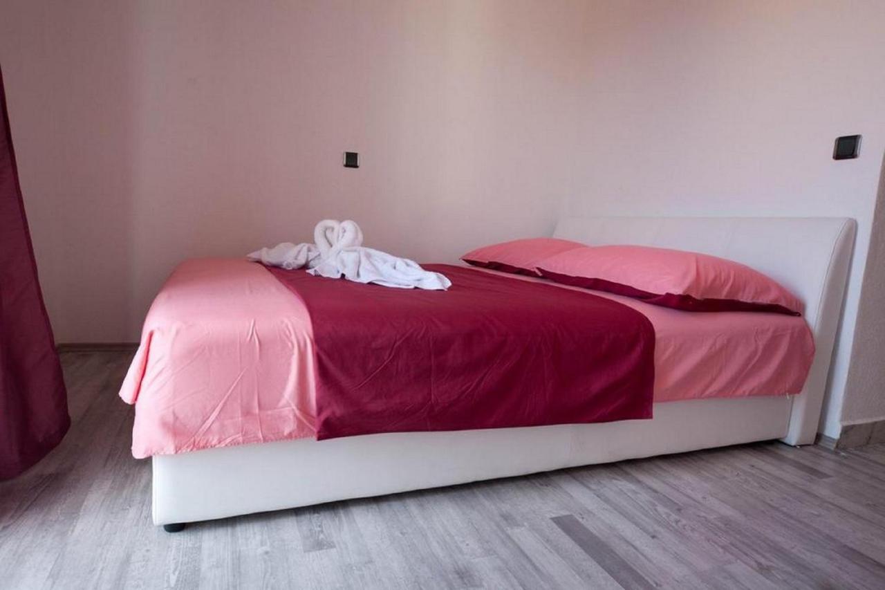 تروغير Rooms Aladino المظهر الخارجي الصورة