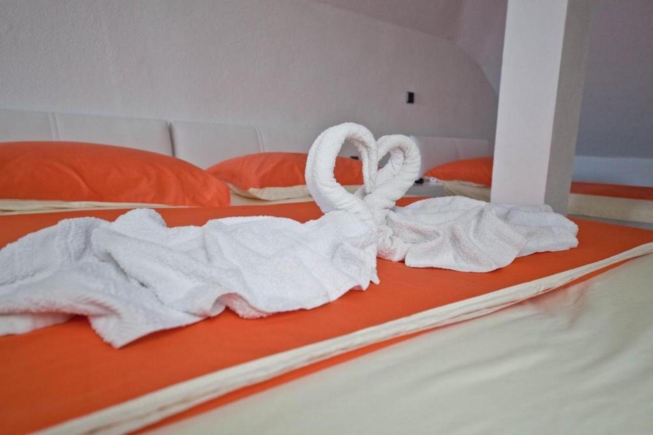 تروغير Rooms Aladino الغرفة الصورة