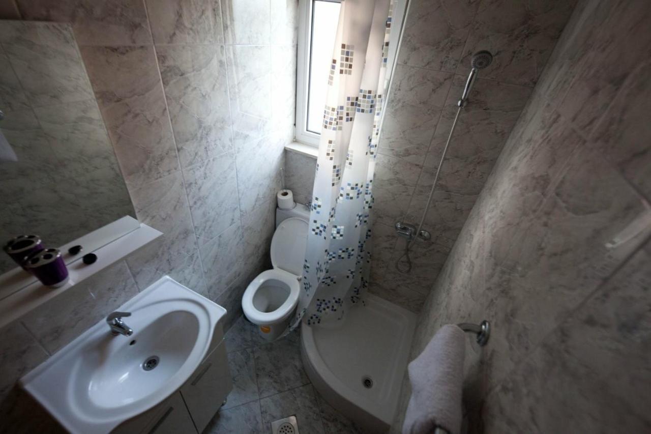 تروغير Rooms Aladino المظهر الخارجي الصورة
